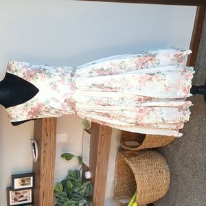 Modcloth embroidered cocktail dress